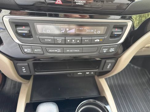 Used 2019 Honda Ridgeline RTL-E image 35
