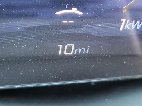 New 2024 Chevrolet Equinox EV LT image 12