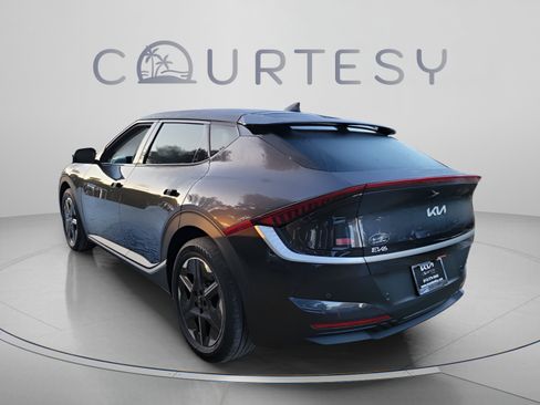New 2026 Kia EV6 Light RWD image 2