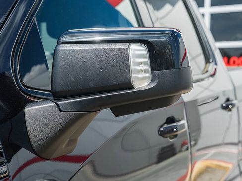 Used 2022 GMC Sierra 1500 AT4 w/ AT4 Premium Package image 25