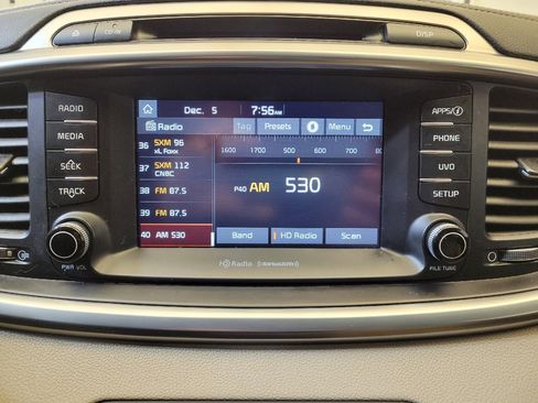 Used 2017 Kia Sorento EX w/ EX V6 Premium Package image 25