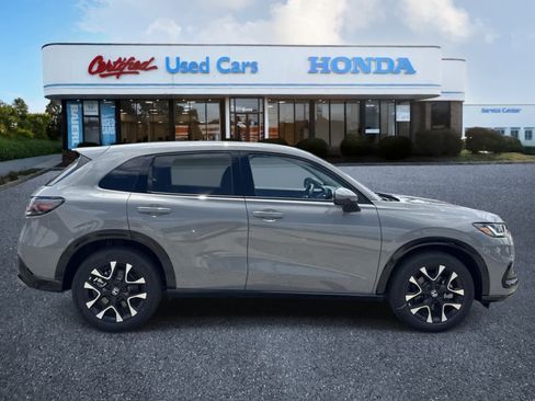 Used 2026 Honda HR-V EX-L image 6