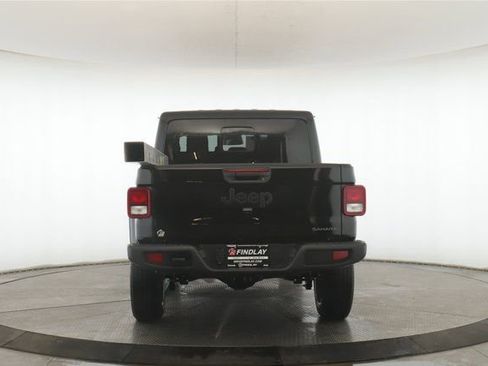 New 2026 Jeep Gladiator Sport image 11