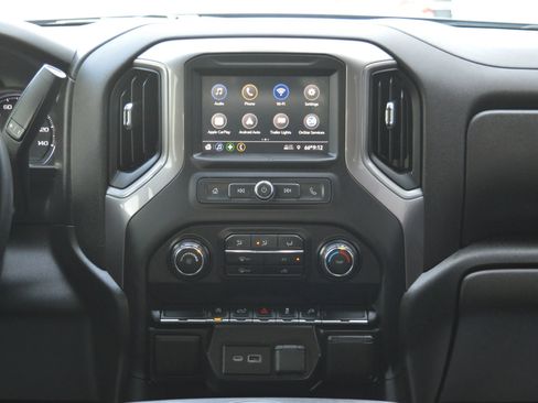 Used 2021 Chevrolet Silverado 1500 Custom image 33