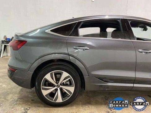 Used 2024 Audi Q8 e-tron Premium Plus image 97