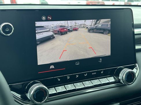 New 2026 GMC Canyon Elevation w/ Convenience Package RWD image 18