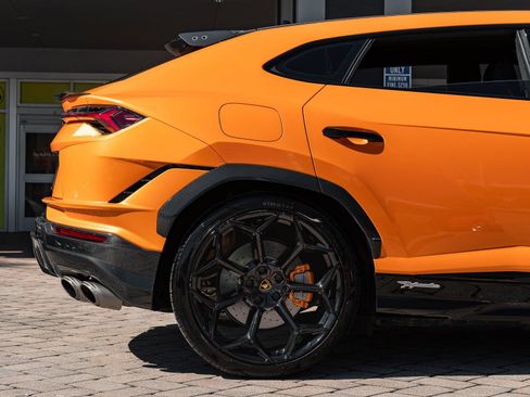 Used 2023 Lamborghini Urus Performante image 31