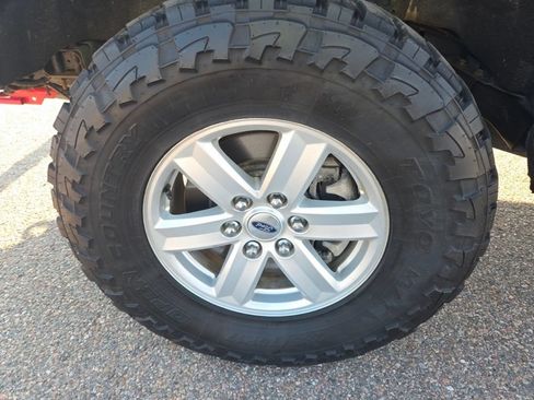 Used 2022 Ford F150 XLT w/ Equipment Group 301A Mid AWD/4WD image 11