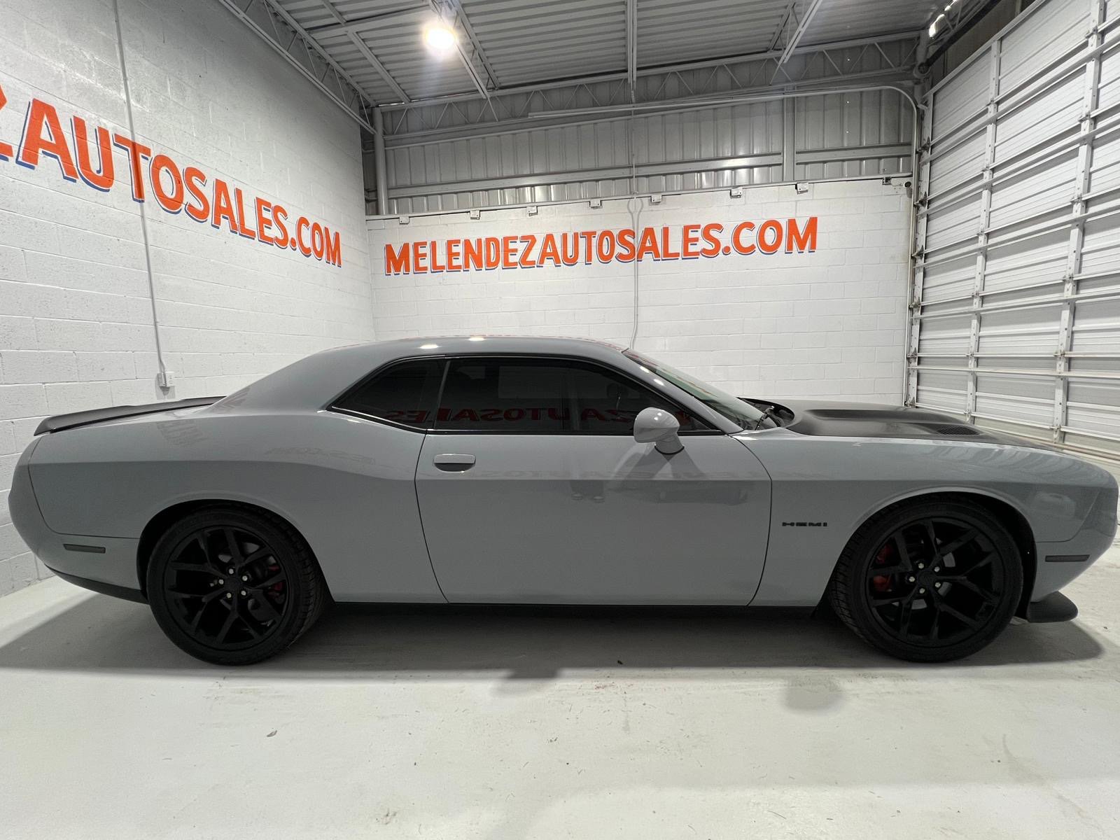 Used 2021 Dodge Challenger R/T w/ Blacktop Package RWD image 6