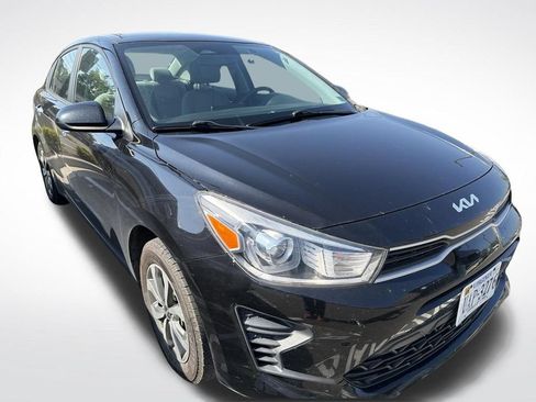 Used 2022 Kia Rio S w/ Technology Package FWD image 2