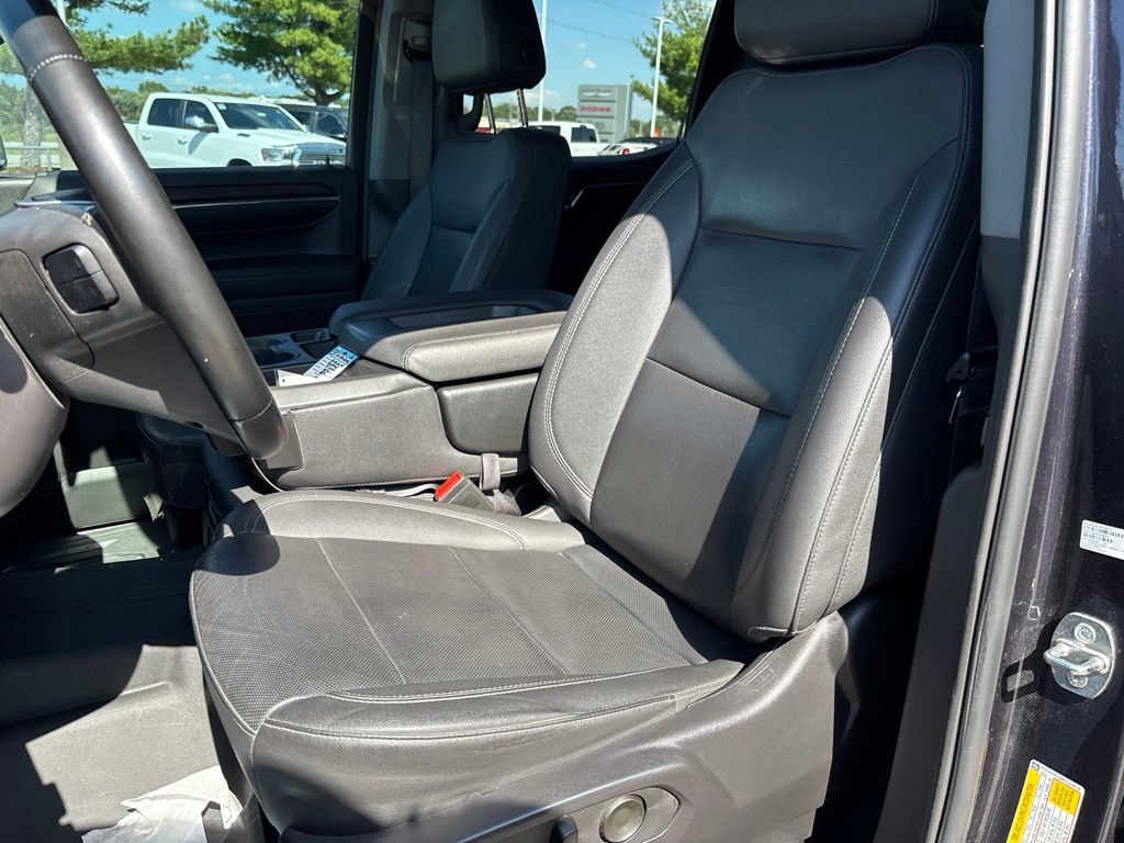Used 2024 GMC Sierra 1500 SLT w/ X31 Off-Road Package AWD/4WD image 35