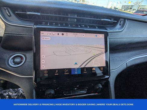 Used 2023 Jeep Grand Cherokee Limited image 26