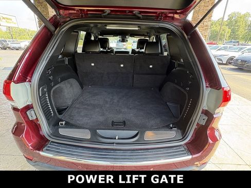 Used 2018 Jeep Grand Cherokee Limited AWD/4WD image 33