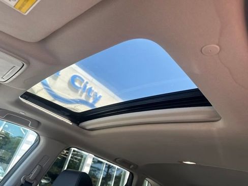 Used 2023 Honda CR-V EX-L image 24