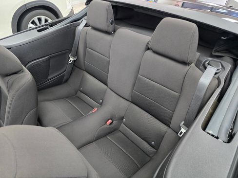 Used 2012 Ford Mustang Convertible image 33