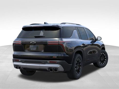 New 2026 Chevrolet Traverse Z71 image 4