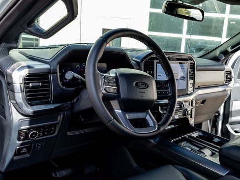 Used 2025 Ford F150 Lariat w/ Equipment Group 501A Mid image 16