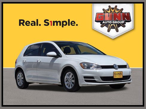 Used 2016 Volkswagen Golf 4-Door FWD image 1