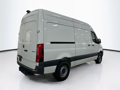 Used 2023 Mercedes-Benz Sprinter 144 Cargo image 8