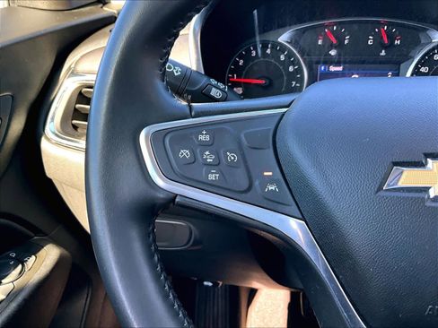 Used 2022 Chevrolet Equinox LT image 23