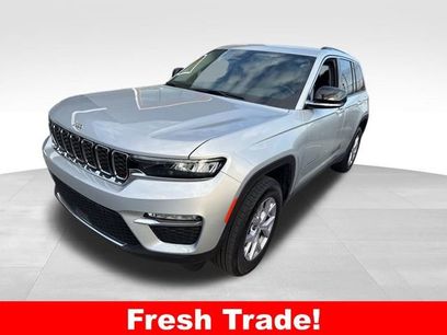 Used 2022 Jeep Grand Cherokee Limited w/ Trailer Tow Prep Group (B)