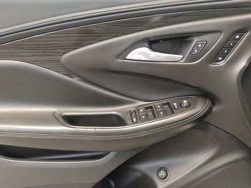 Used 2016 Buick Envision Premium image 27