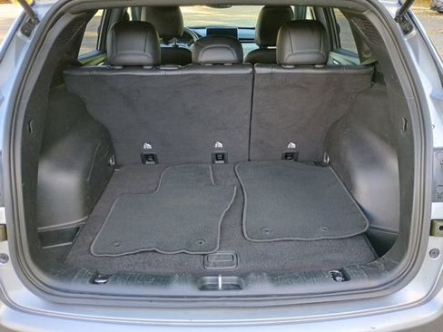 Used 2023 Jeep Compass Limited image 18