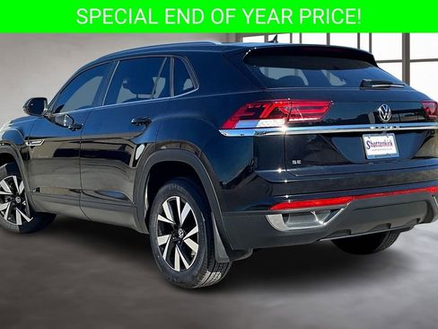 Used 2021 Volkswagen Atlas Cross Sport SE image 4