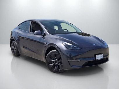 Used 2025 Tesla Model Y Long Range