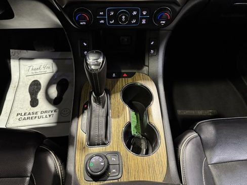 Used 2017 GMC Acadia Denali w/ Technology Package image 23