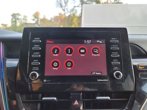 Used 2021 Toyota Camry SE FWD image 35