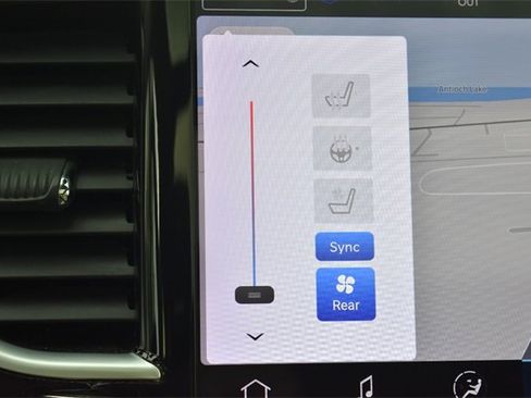 Used 2021 Chrysler Pacifica Limited image 36