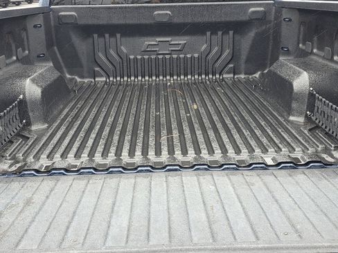 Certified 2021 Chevrolet Silverado 1500 LT image 4