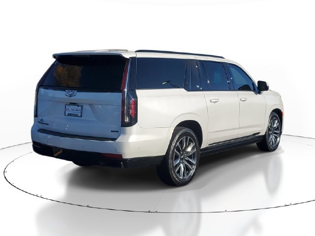 Certified 2021 Cadillac Escalade ESV Sport w/ Driver Assist Tech Package AWD/4WD image 4