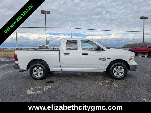 Used 2022 RAM 1500 Tradesman w/ Chrome Appearance Group image 2