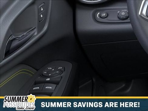 New 2026 Chevrolet Trax ACTIV w/ Sunroof Package FWD image 22