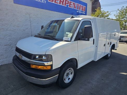 New 2025 Chevrolet Express 3500 w/ Power Convenience Package image 2