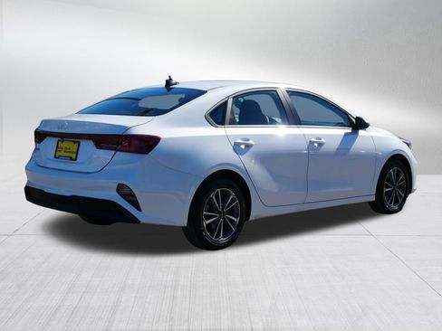 Certified 2024 Kia Forte LXS w/ LXS Technology Package image 7