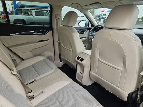 Used 2023 Buick Envision Preferred image 34