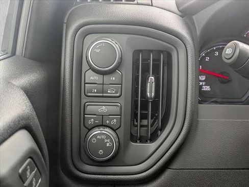 New 2026 Chevrolet Silverado 1500 Custom image 15