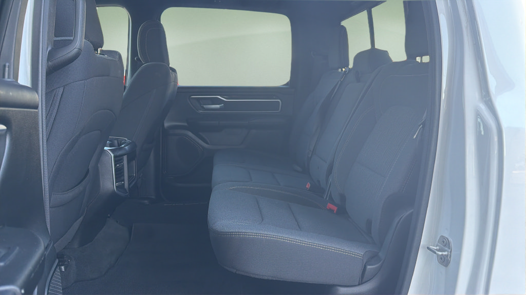Used 2022 RAM 1500 Big Horn AWD/4WD image 8