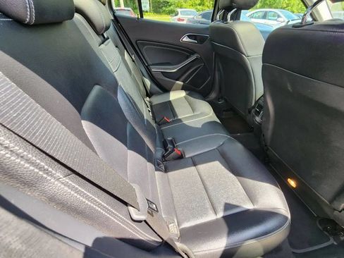 Used 2020 Mercedes-Benz GLA 250 4MATIC image 14