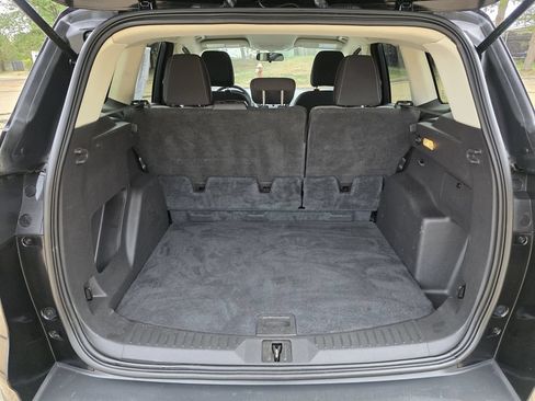 Used 2015 Ford Escape SE FWD image 18