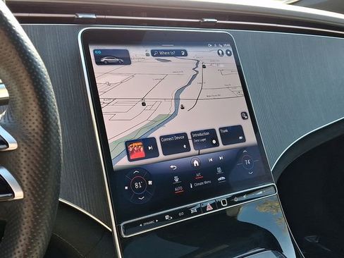 Used 2023 Mercedes-Benz EQS 450+ 4MATIC Sedan image 21