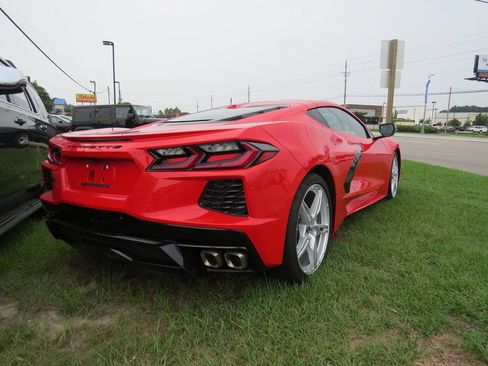 Certified 2022 Chevrolet Corvette Stingray Preferred Cpe w/ 2LT RWD image 7