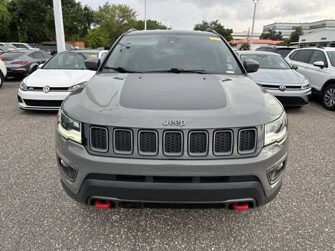 Used 2021 Jeep Compass Trailhawk AWD/4WD image 3