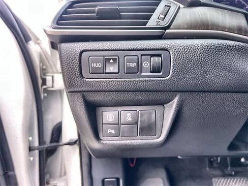 Certified 2018 Honda Accord Touring image 28