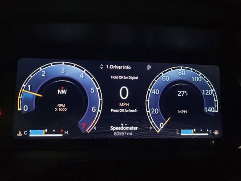 Used 2023 Jeep Grand Cherokee Laredo image 23