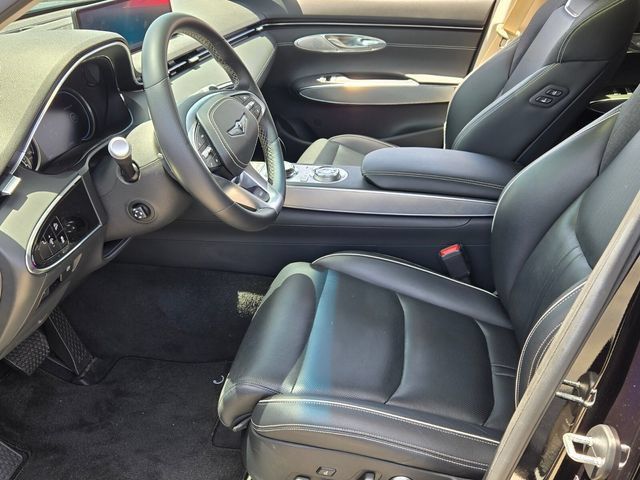 Used 2025 Genesis Electrified GV70 AWD/4WD image 10