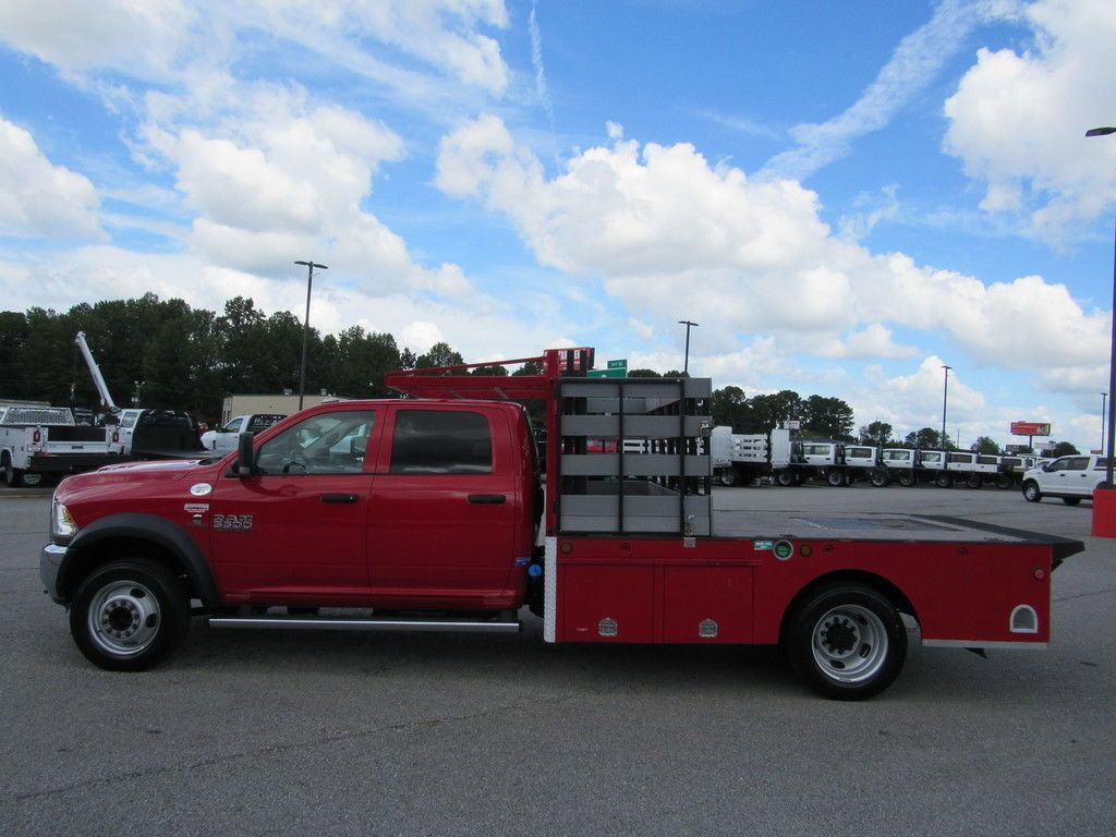Used 2018 RAM 5500 Tradesman w/ Max Tow Package RWD image 4